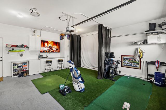 1159 Westgate Dr, Gallatin, TN 37066