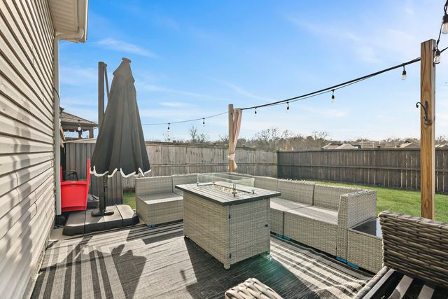 1159 Westgate Dr, Gallatin, TN 37066