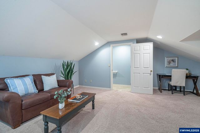 3518 Carnoustie Ln S, Salem, OR 97302