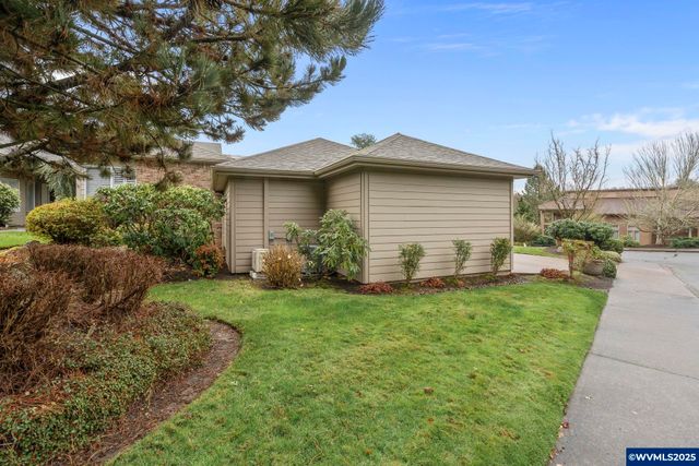 3518 Carnoustie Ln S, Salem, OR 97302