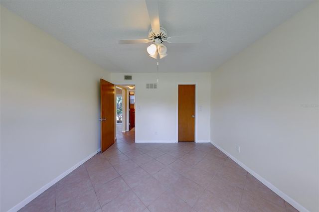 8301 BARDMOOR BOULEVARD 110, Seminole, FL 33777