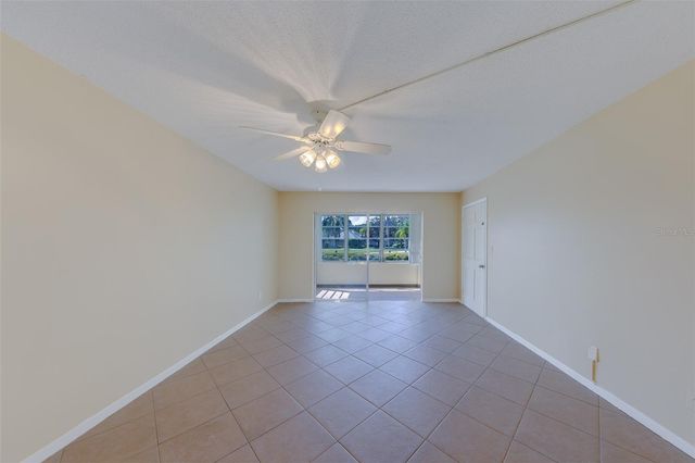 8301 BARDMOOR BOULEVARD 110, Seminole, FL 33777