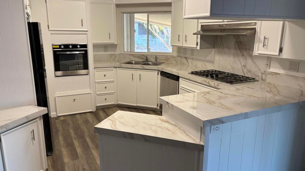 30 Diamond E Drive, Palm Desert, CA 92260