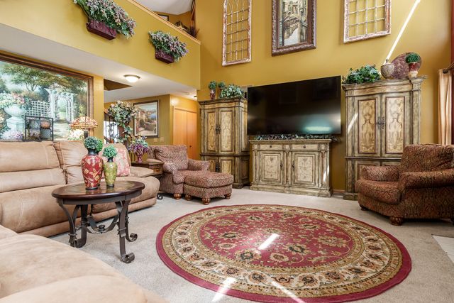 767 LONG ISLAND Circle, Loves Park, IL 61111