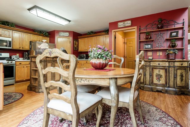 767 LONG ISLAND Circle, Loves Park, IL 61111