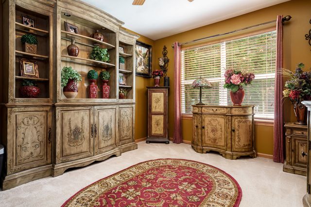 767 LONG ISLAND Circle, Loves Park, IL 61111