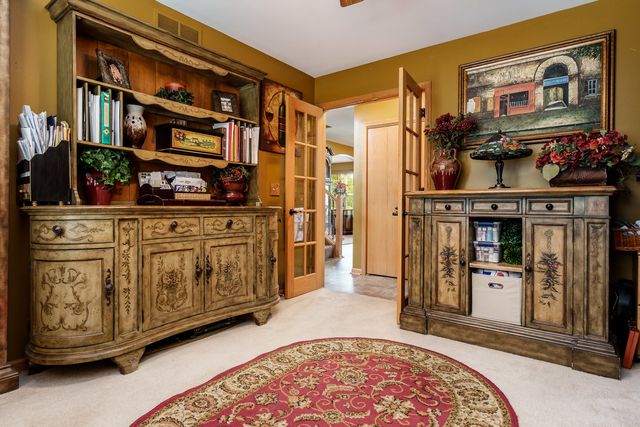 767 LONG ISLAND Circle, Loves Park, IL 61111