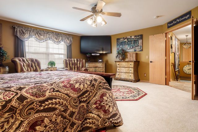 767 LONG ISLAND Circle, Loves Park, IL 61111