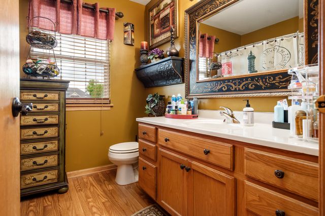 767 LONG ISLAND Circle, Loves Park, IL 61111