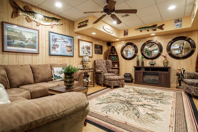 767 LONG ISLAND Circle, Loves Park, IL 61111