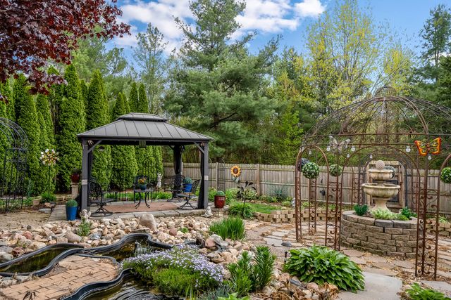 767 LONG ISLAND Circle, Loves Park, IL 61111