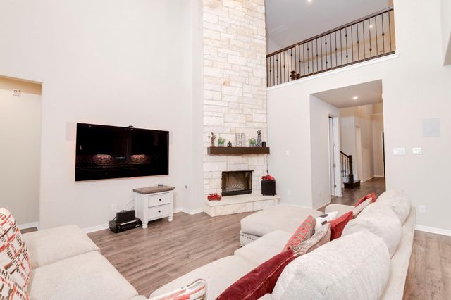 201 S Park VIS, Georgetown, TX 78628