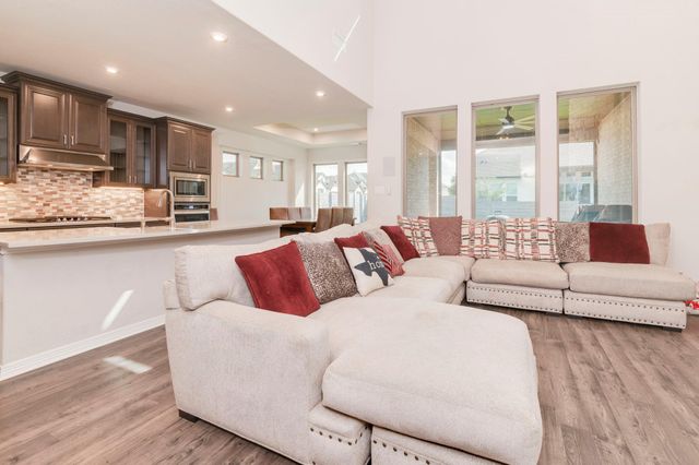 201 S Park VIS, Georgetown, TX 78628