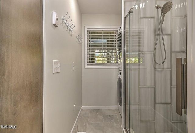 122 Orchard Meadows Lane, Roan Mountain, TN 37687