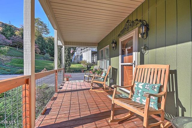 122 Orchard Meadows Lane, Roan Mountain, TN 37687