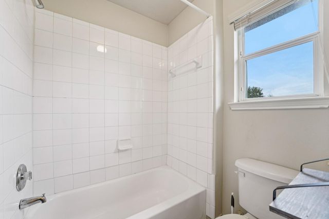 3818 Ridge Canyon Road, Baytown, TX 77521