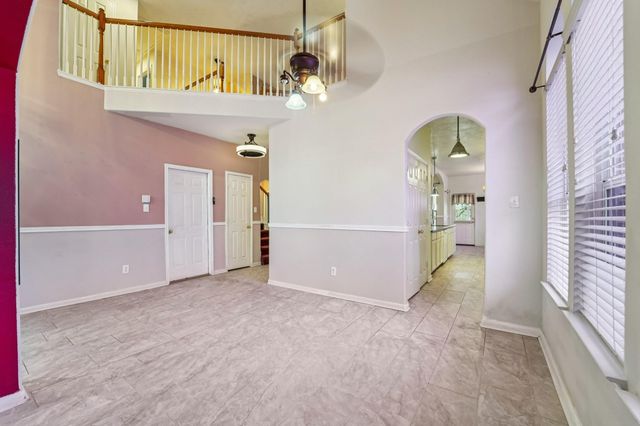 3818 Ridge Canyon Road, Baytown, TX 77521