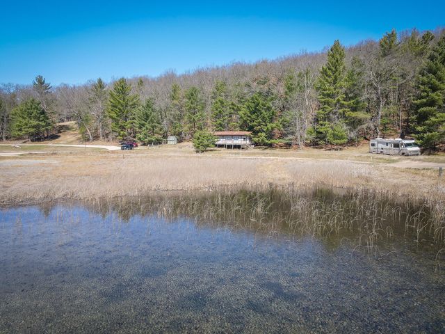 6583 W Eastlake Drive, Baldwin, MI 49304