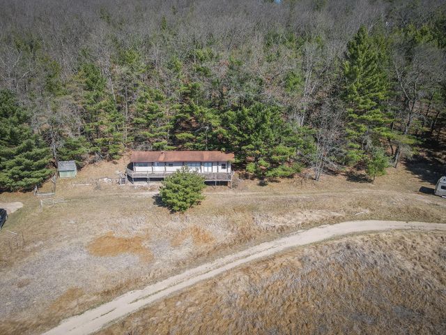 6583 W Eastlake Drive, Baldwin, MI 49304