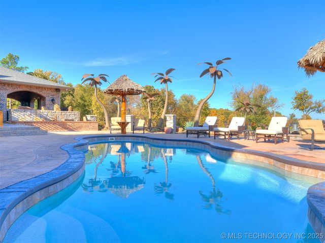 414498 E 1170 Road, Eufaula, OK 74432