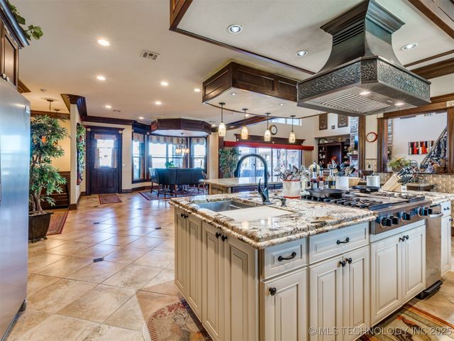 414498 E 1170 Road, Eufaula, OK 74432