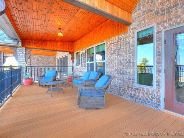 414498 E 1170 Road, Eufaula, OK 74432