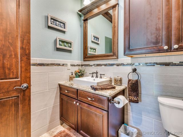 414498 E 1170 Road, Eufaula, OK 74432