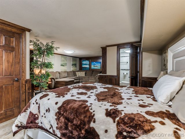 414498 E 1170 Road, Eufaula, OK 74432