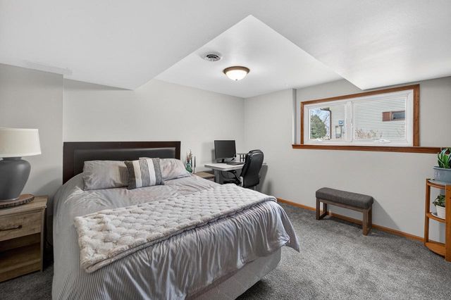 106 Dougherty Court, Ridgeway, WI 53582