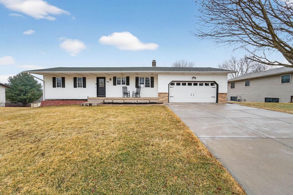 106 Dougherty Court, Ridgeway, WI 53582