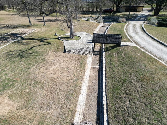 7124 Old Granbury Road, Granbury, TX 76049