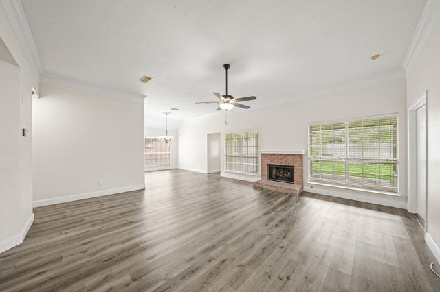 2727 N Peach Hollow Circle, Pearland, TX 77584