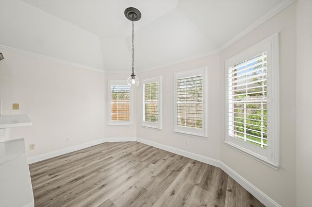 2727 N Peach Hollow Circle, Pearland, TX 77584