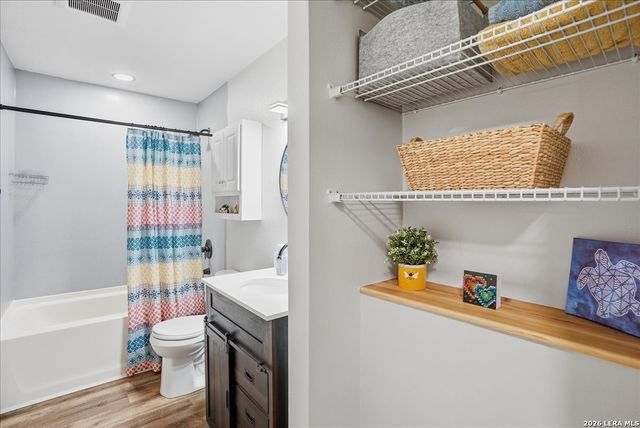 1250 FM 889, George West, TX 78022