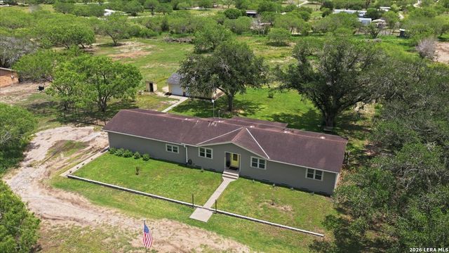 1250 FM 889, George West, TX 78022