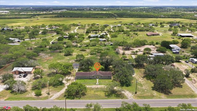 1250 FM 889, George West, TX 78022