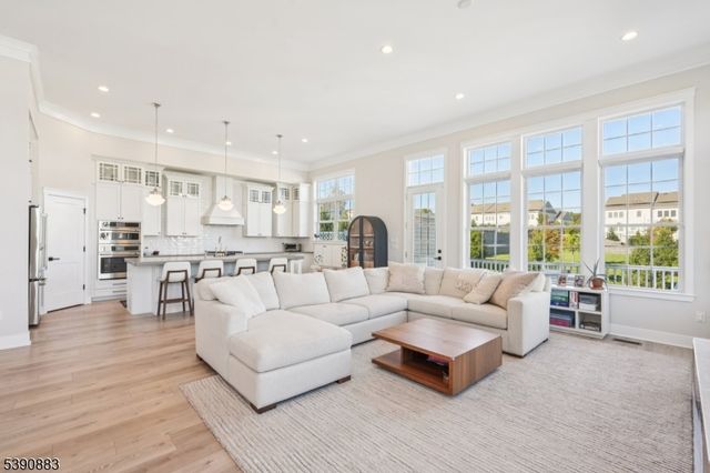 30 Juniper Ct, Cedar Grove Twp., NJ 07009