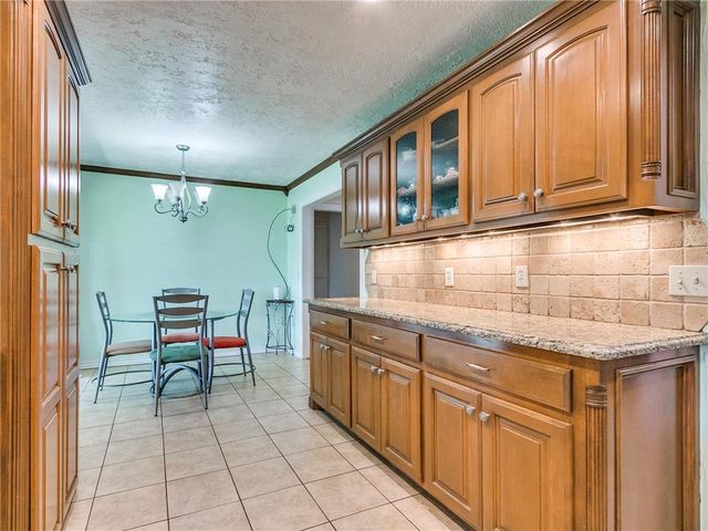 3109 Greenwood Court, Norman, OK 73072