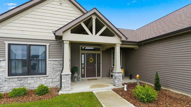 12297 Palmira Boulevard, Fort Wayne, IN 46818