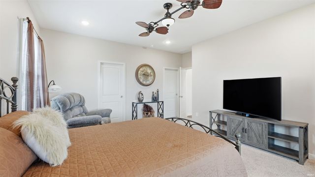 12297 Palmira Boulevard, Fort Wayne, IN 46818