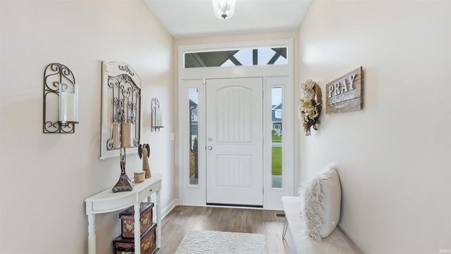 12297 Palmira Boulevard, Fort Wayne, IN 46818