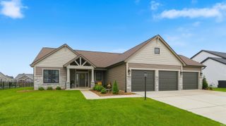 12297 Palmira Boulevard, Fort Wayne, IN 46818