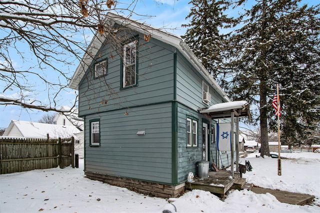 710 S Washington Street, Hastings, MI 49058