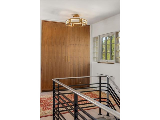 5700 E 17th Avenue Pkwy, Denver, CO 80220