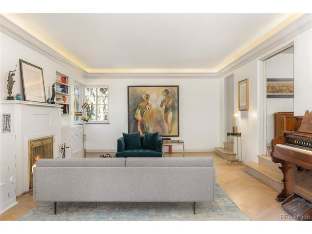 5700 E 17th Avenue Pkwy, Denver, CO 80220