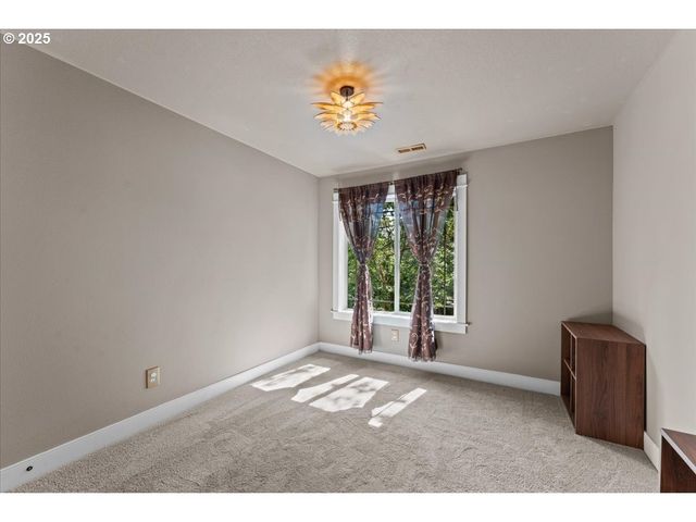 7444 Se 114TH Ave, Portland, OR 97266