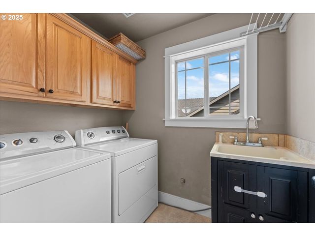 7444 Se 114TH Ave, Portland, OR 97266