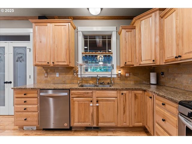 7444 Se 114TH Ave, Portland, OR 97266