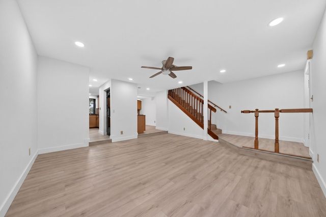 5182 S University Drive, Davie, FL 33328