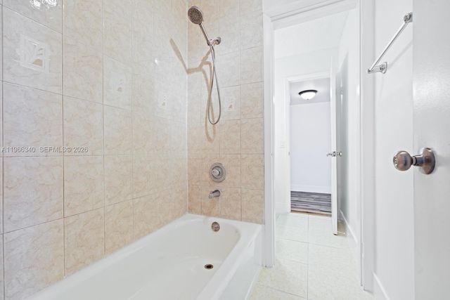 889 Hamilton Dr 889H, Homestead, FL 33034